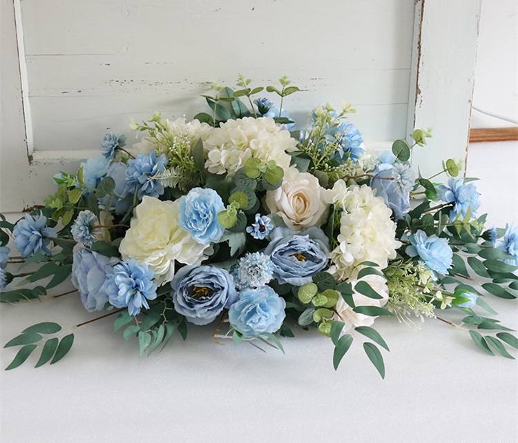 Edible Flowers and Floral Decor for Wedding Cake Cookies