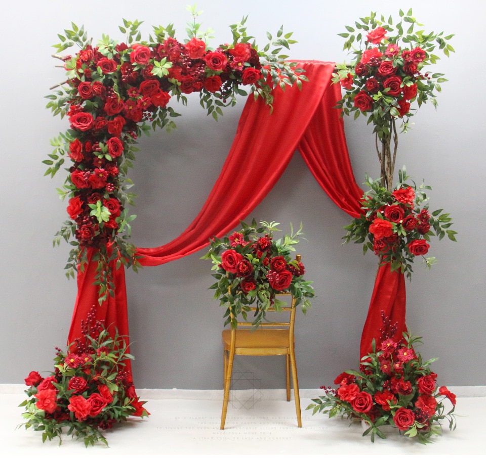 red and pink table runner