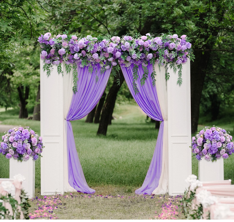 Floral Arrangement: Number of Petals per Table