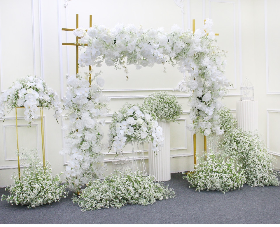 luxury wedding stage decoration10