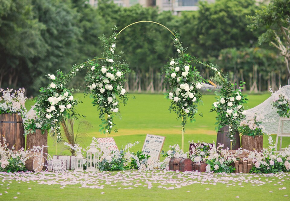 hula hoop wedding decor